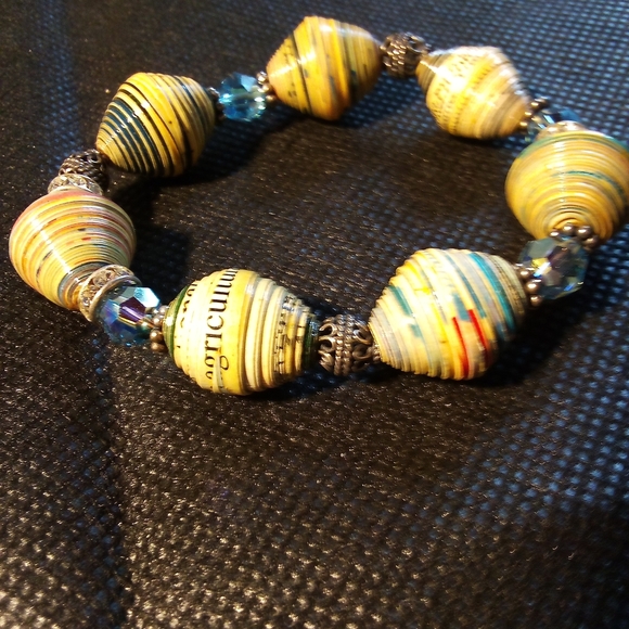 Multicolor Bracelet Wooden Oval Beads & Lite Blue Beads1 - Picture 2 of 6